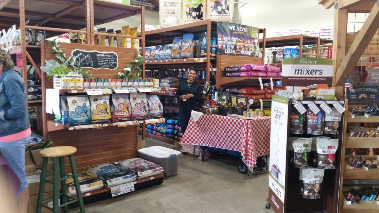 Gallery, Sebastopol Feed The Feed Store Inc. 7078233909